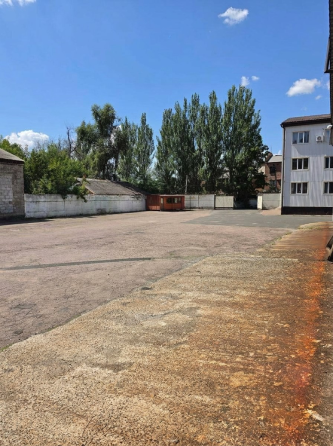 APEHДA: производственно-ремонтная База / 1100 м²! Донецк