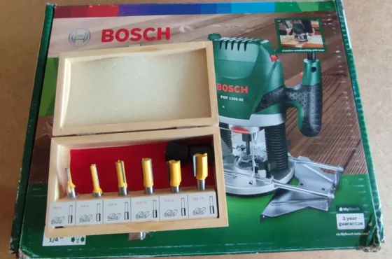 Продам фрезерную машину Bosch Донецк