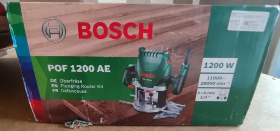 Продам фрезерную машину Bosch Донецк