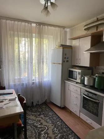 Продам 3-х комнатную квартиру в Калининском р-не! Донецк