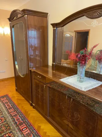 Продам 3-х комнатную квартиру в Калининском р-не! Донецк