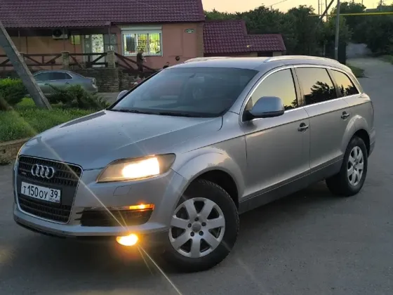 Продам Audi Q7 в хорошем состоянии по самому низу рынка! Енакиево