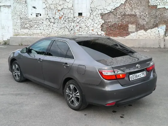 Toyota Camry в 55 кузове по самому низу рынка ! Енакиево