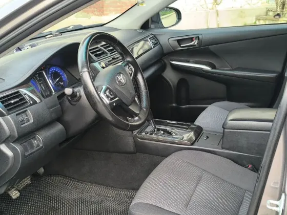 Toyota Camry в 55 кузове по самому низу рынка ! Енакиево