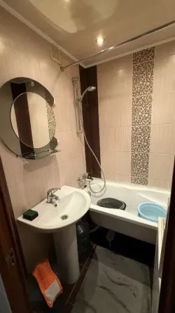 Продажа 2х ком , Магистральный, 52 м2 с ремонтом Донецк
