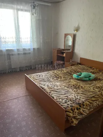 Продам 3к кв. Волкова 1 Луганск