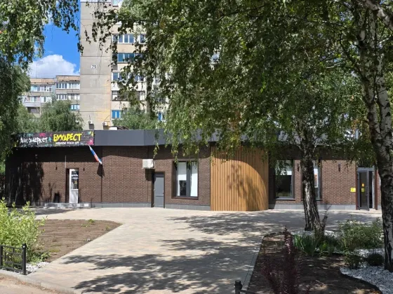 Аренда помещения 50 м.кв. с отдельным входом.м-н Зеленый ,ул. Академическая 200. Макеевка