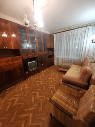 Продам 2 кв на Изумруде Донецк