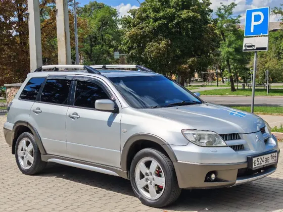 2004 Mitsubishi Outlander 2.4 автомат гбо евро-4 Донецк