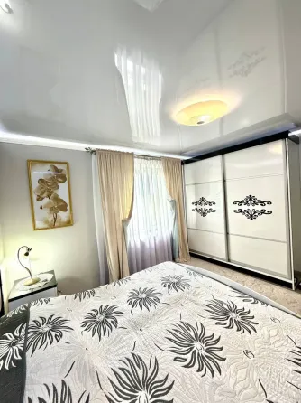 Продажа 2 комн.кв-ры. 57 кв.м. Ленинский р-н Донецк