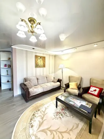 Продажа 2 комн.кв-ры. 57 кв.м. Ленинский р-н Донецк