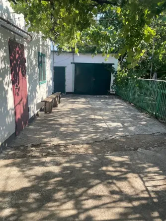 Продаётся дом в селе Павлополь по улице Юбилейной. Мариуполь