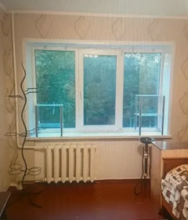 Продается 2-х комн. кв-ра г.Донецк, бульвар Школьный Донецк