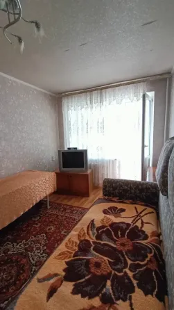 Продам 2х комн.,5/8, отличное состояние,пр.Ильича Грузия Донецк
