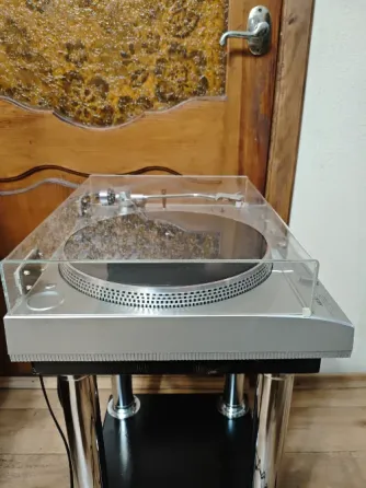 Виниловый проигрыватель Akai-AP 40 Макеевка