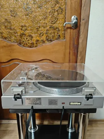 Виниловый проигрыватель Akai-AP 40 Макеевка