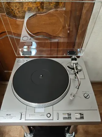 Виниловый проигрыватель Akai-AP 40 Макеевка