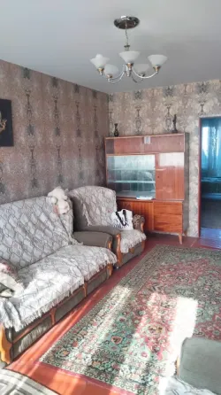Продам 3-х комнатную квартиру Мариуполь