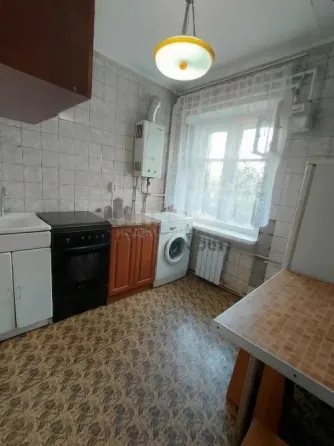 Продам 2к Городок Щорса Луганск