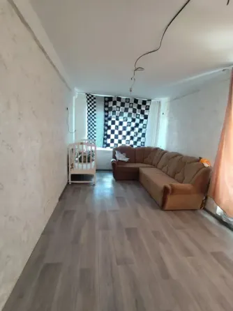 Продается 2-ком. квартира, г.Торез, м-н 4 Торез