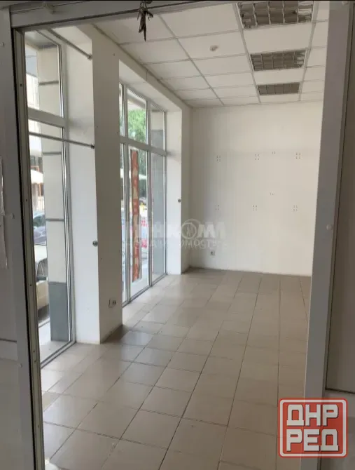 Продам Нежилое помещение 3х этажный 140м2 Центр Города Луганск - изображение 2