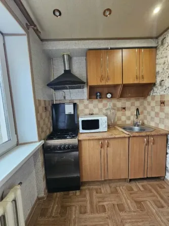 Продажа 1 комнатной квартиры, ор. рынок мирный, 2 200 000 Макеевка