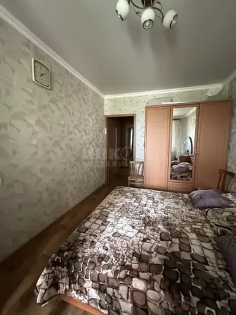 Продам 3к Степной 18 Луганск