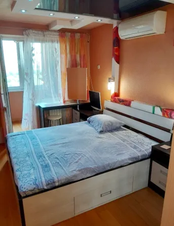 Продам 3к.кв. Кировский р-н. мкр. Текстильщик. Ориентир маг.Твой магазин. ул.Терешковой. Донецк