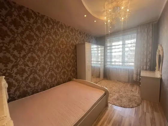 Сдается трешка в Пролетарском районе Донецк