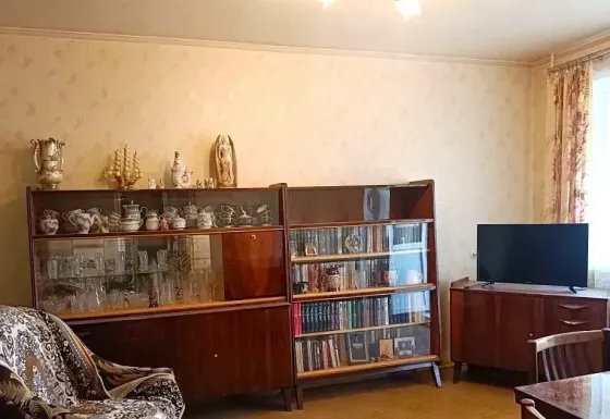 Продается 2 комнатная квартира Политбойцов Киевский р-н Донецк