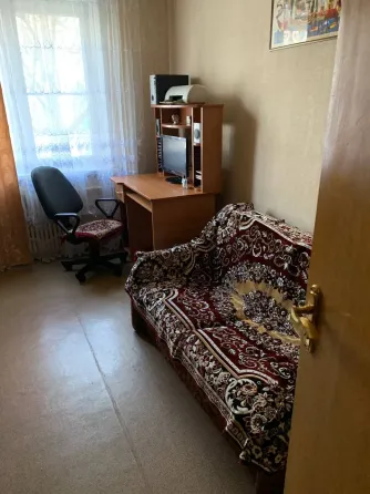 Продается 3 ком м-н Широкий Донецк