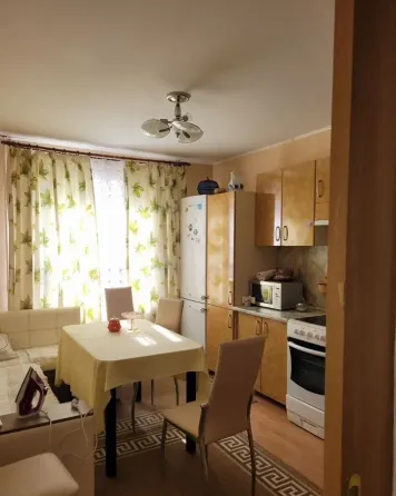 сдаю однокомнатную квартиру 38.0 м² этаж 2/5 калининский район, медицинский университет Донецк