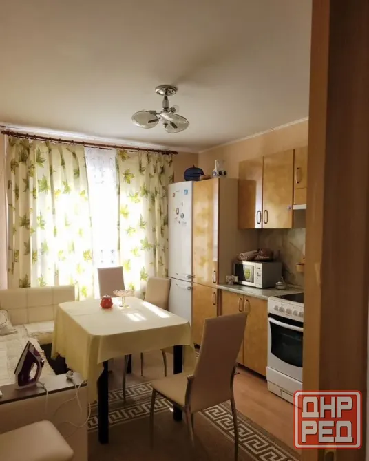 сдаю однокомнатную квартиру 38.0 м² этаж 2/5 калининский район, медицинский университет Донецк - изображение 2