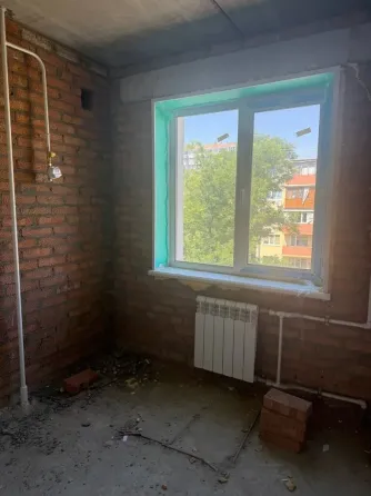 Продается 3-комнатная квартира в Приморском районе Мариуполь