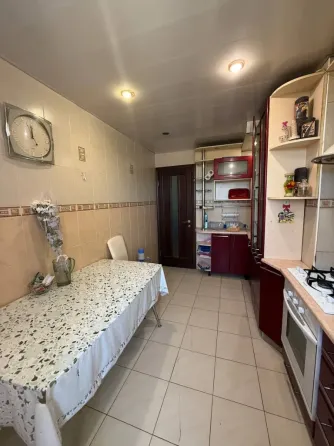 Продается 3-комнатная квартира в Левобережном районе Мариуполь