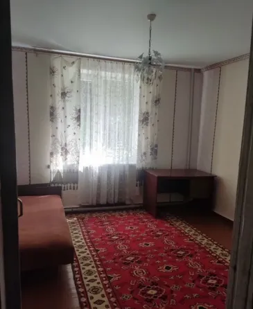 Продам 3-х комнатную квартиру 22 линия Макеевка
