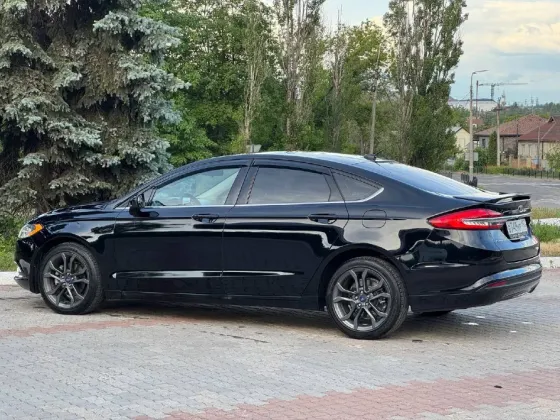 Трансфер, пассажирские перевозки, аренда автомобиля на свадьбу и торжества. Донецк