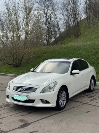 Трансфер, пассажирские перевозки, аренда автомобиля на свадьбу и торжества. Донецк