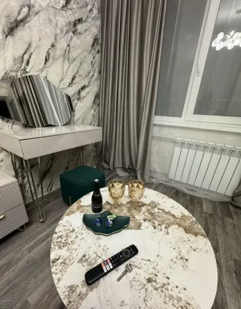 Продается 2 - х комнатная квартира, ул. 50-й Гвардейской Дивизии Донецк