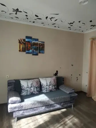 Продам 2-х ком.кв. Армавирская.жилое состояние.Документы готовы. Донецк