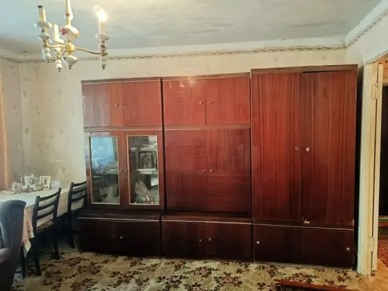 Продам 2х комнатную крупногабаритную квартиру в Калининском р-не Донецк