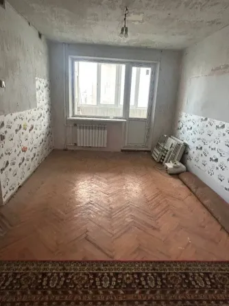 2 ком кв.Строителей 108 Мариуполь