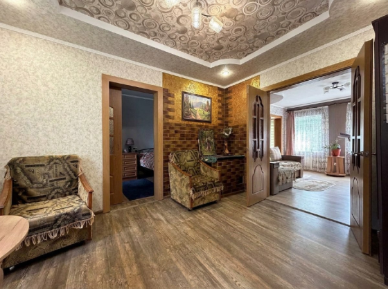 ПPОДAЖA: дом 70м² с участком 10 соток / Кировский район / косметический ремонт Донецк