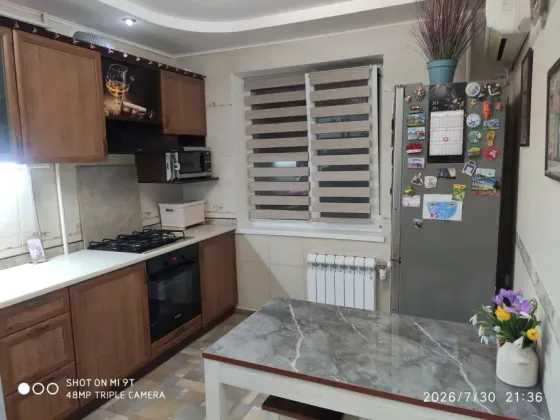 Квартира 3-х комнатная 66.4 м² Мариуполь