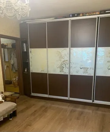 Продам 2-х комнатную квартиру в Калининском м-не Макеевка