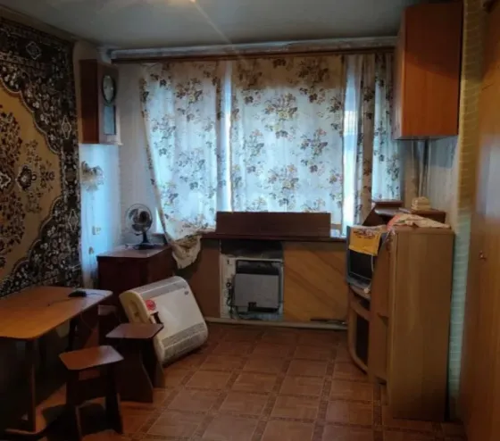 Продам 1-комнатную квартиру кв-л Комсомольский Макеевка