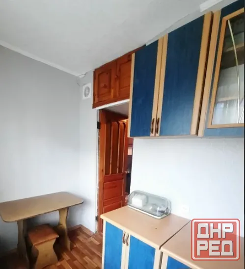 Продам 1-комнатную квартиру в Центральном м-не Макеевка - изображение 3