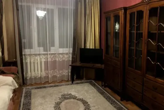 Продам 3-х комнатную квартиру на Зеленом Макеевка