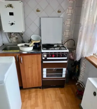 Продам 3-х комнатную квартиру на "3/5" Макеевка