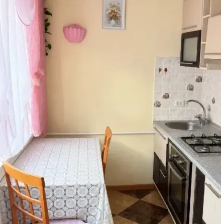 Продам 2-х комнатную квартиру на Гвардейке Макеевка